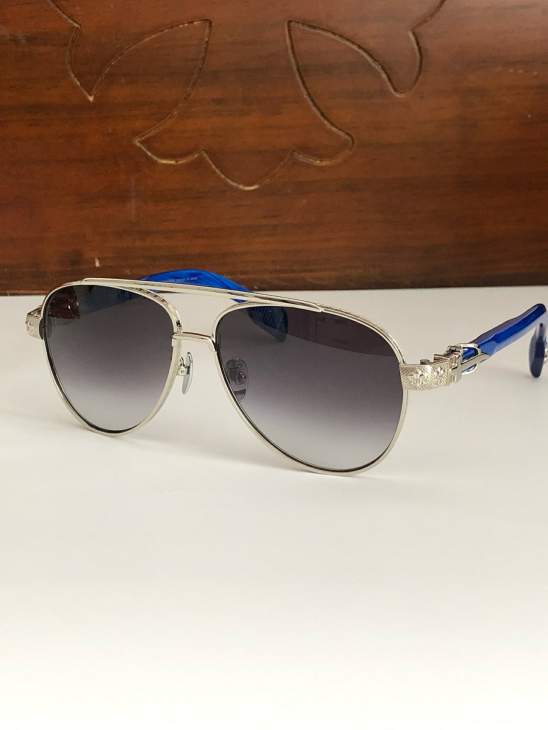 Picture of Chrome Hearts Sunglasses _SKUfw73375582fw